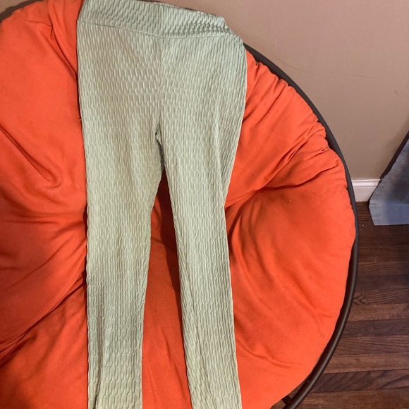 NY Invasion leggings - Picture 1 of 3